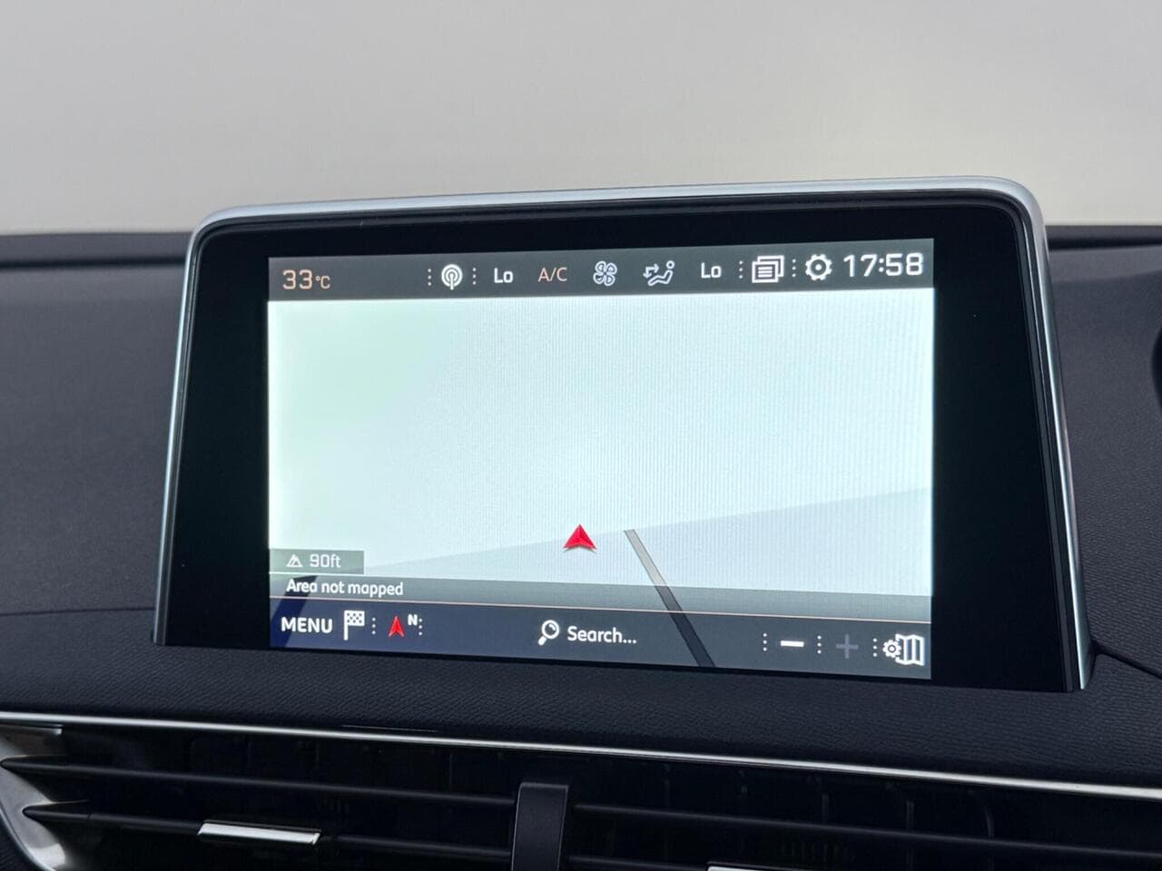 Peugeot 5008 thumbnail Infotainment System