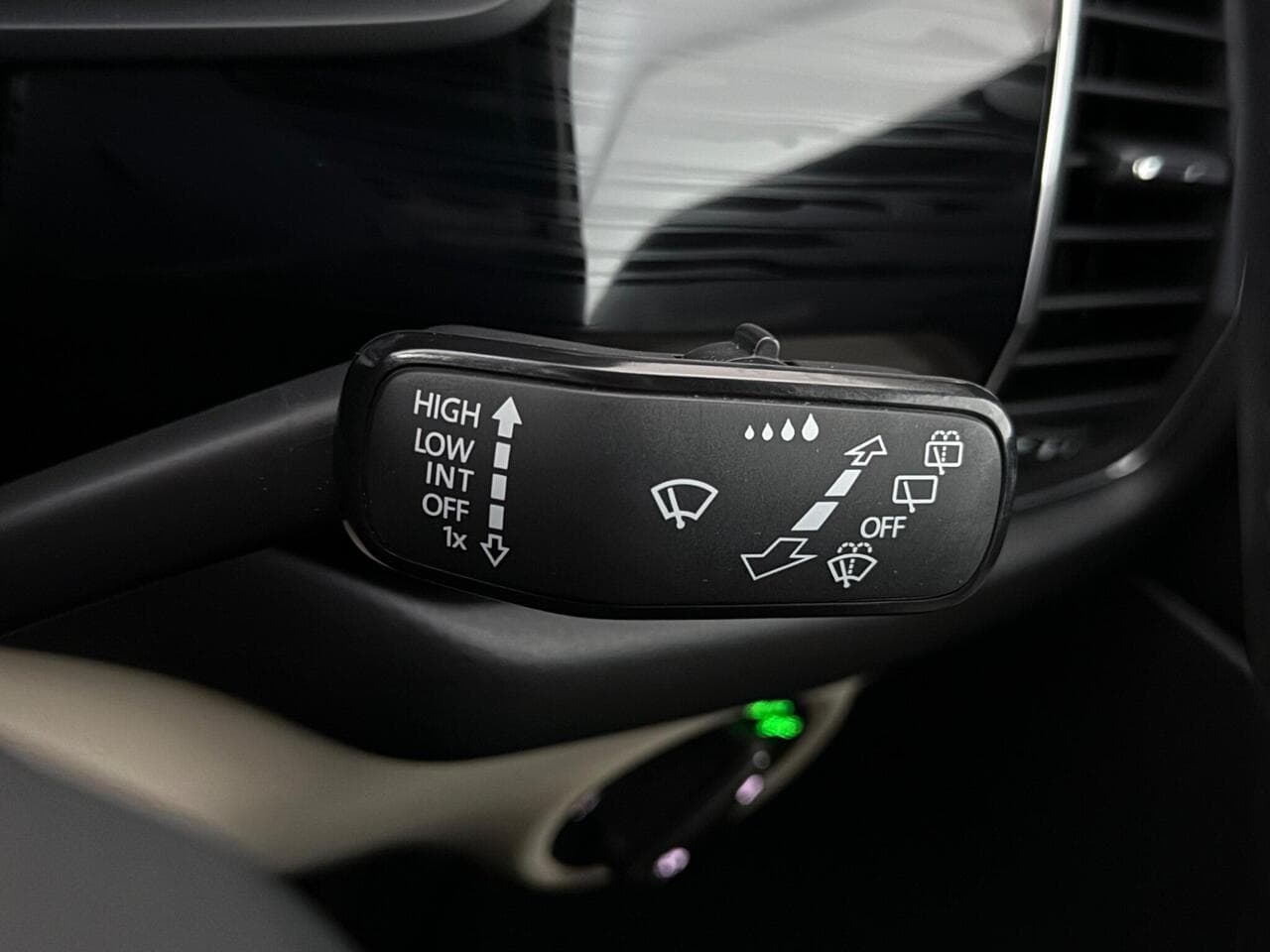 Skoda Kodiaq thumbnail Misc Controls