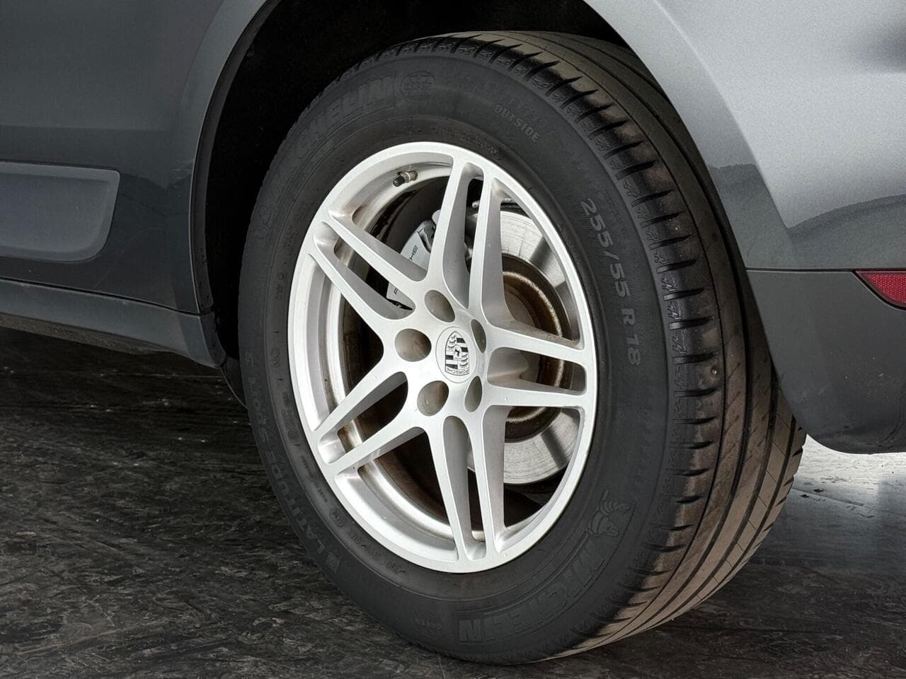 Porsche Macan thumbnail Wheel