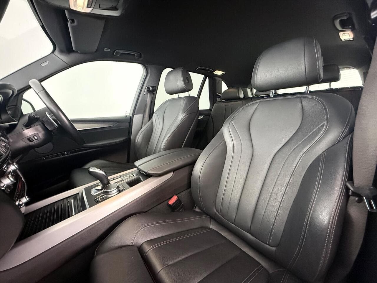 BMW X5 thumbnail Seat Front Passenger