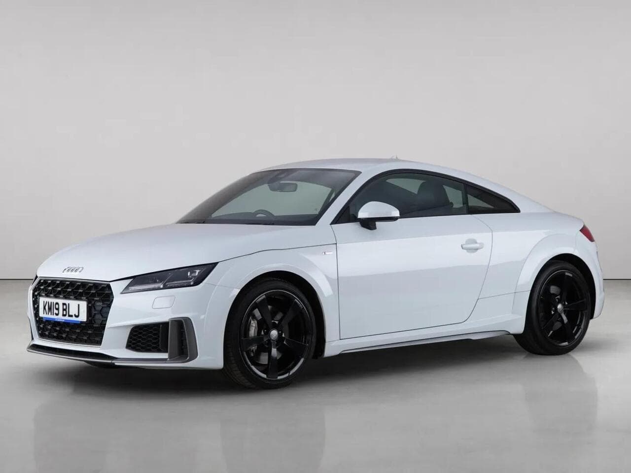 Audi TT thumbnail Front Left