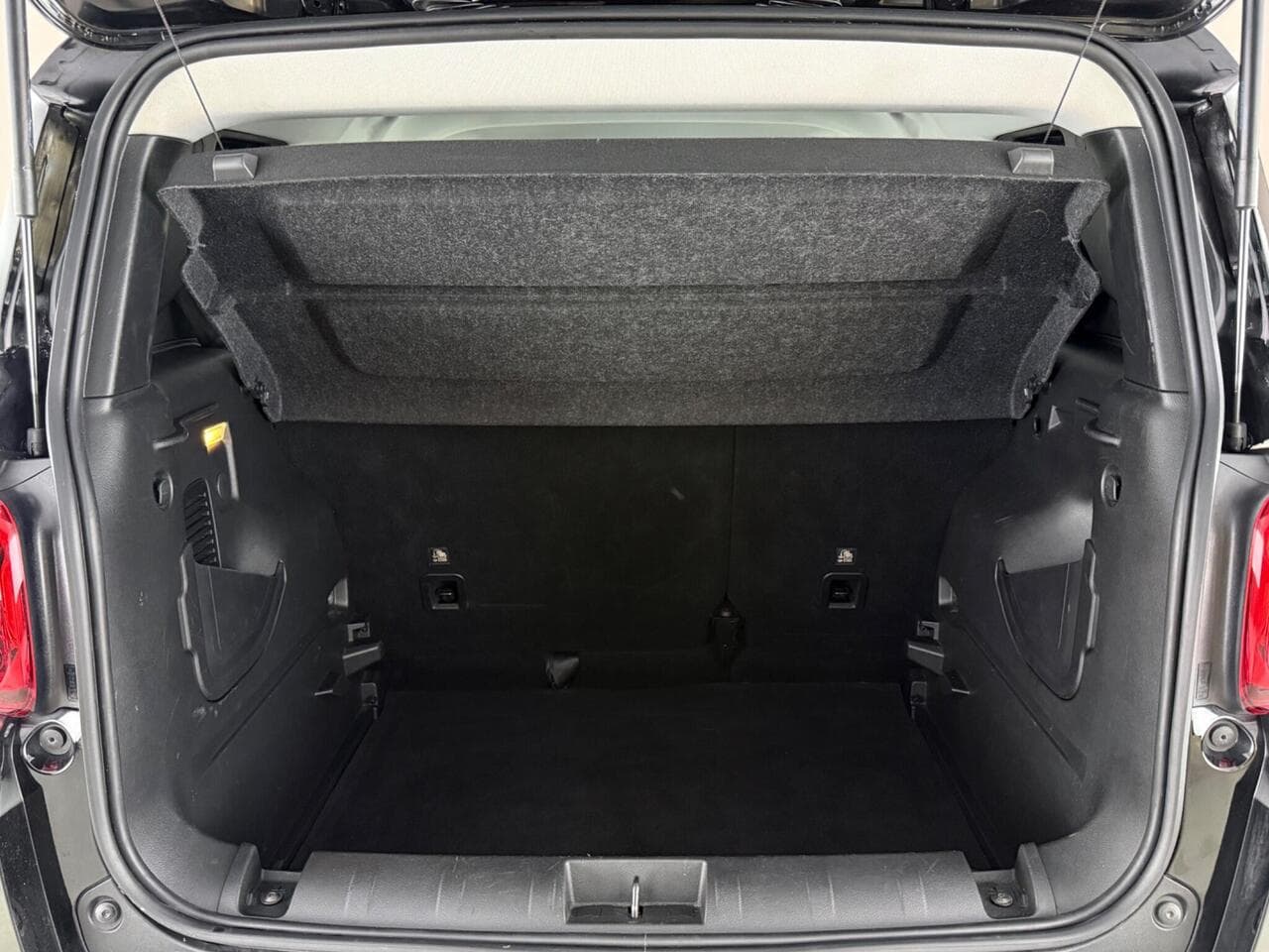 Jeep Renegade thumbnail Boot