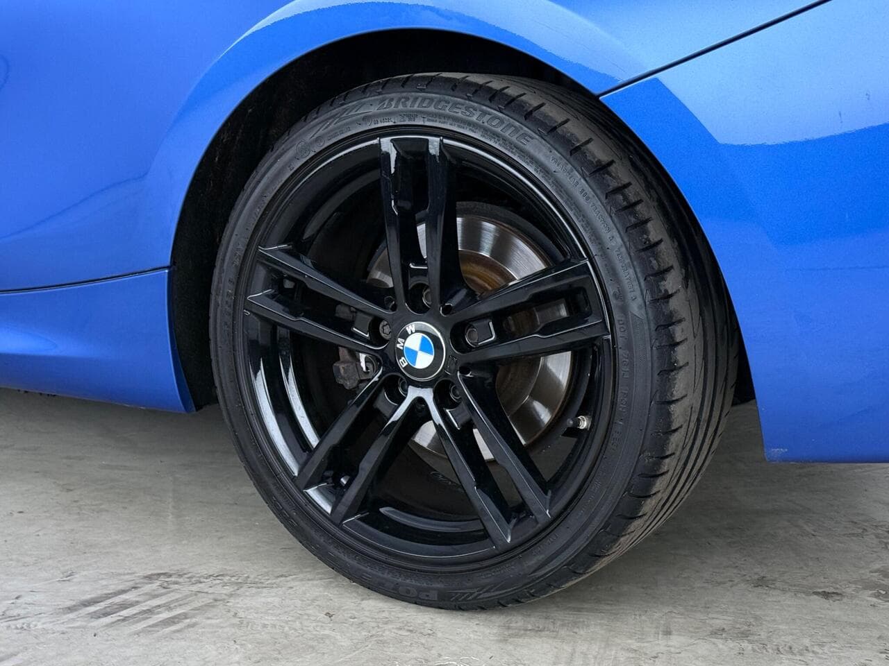 BMW 2 Series thumbnail Wheel