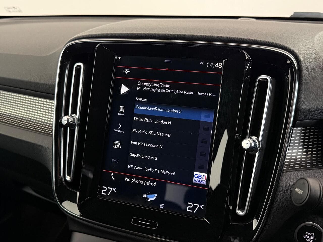 Volvo XC40 thumbnail Infotainment System