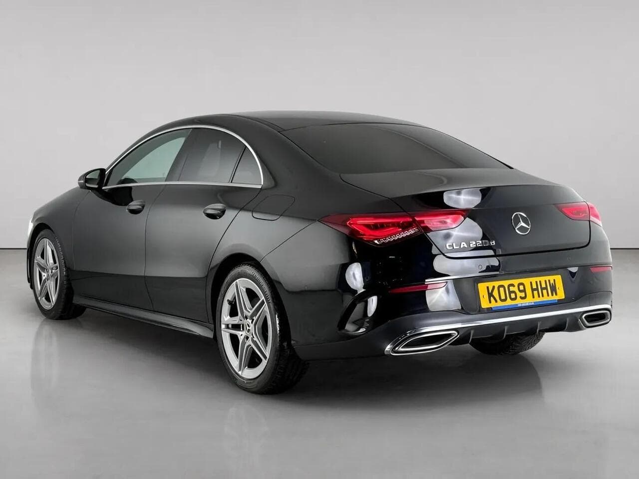 Mercedes-Benz CLA thumbnail Rear Left