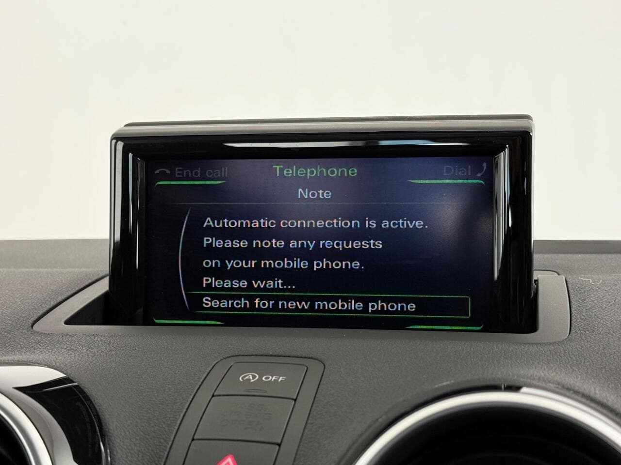 Audi A1 thumbnail Infotainment System