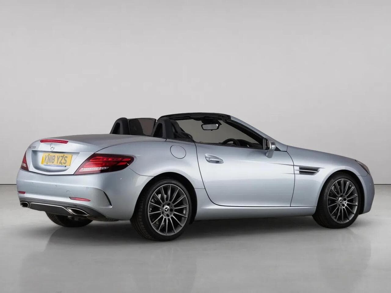 Mercedes-Benz SLC thumbnail Rear Right