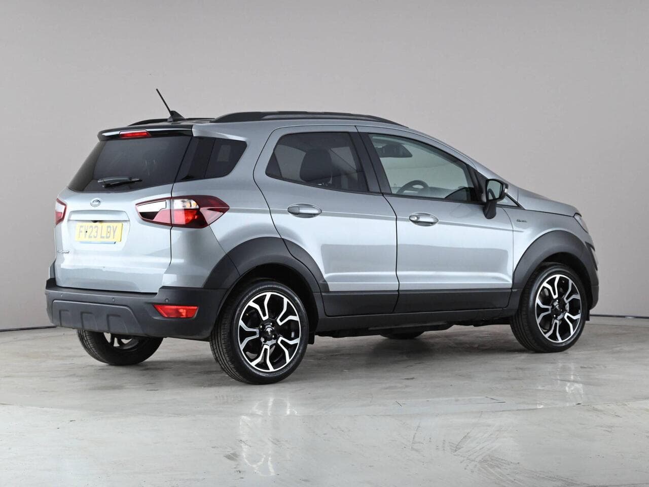 Ford EcoSport thumbnail Side Right