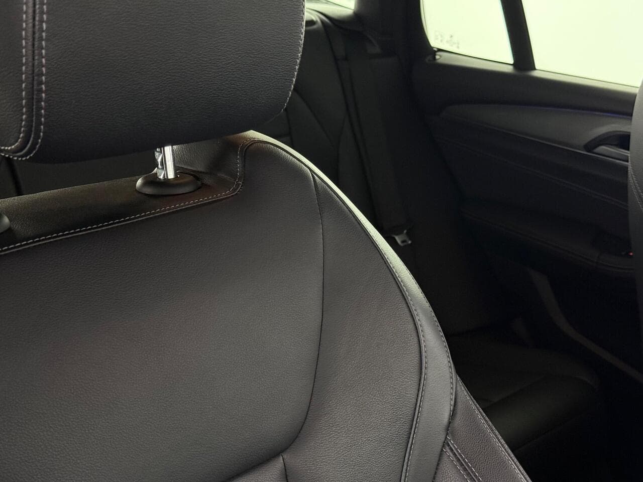 BMW X3 thumbnail Seats Rear
