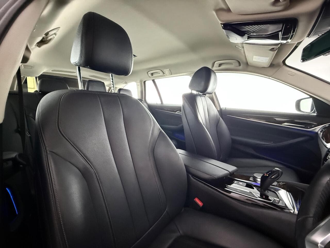 BMW 5 Series thumbnail Seat Driver