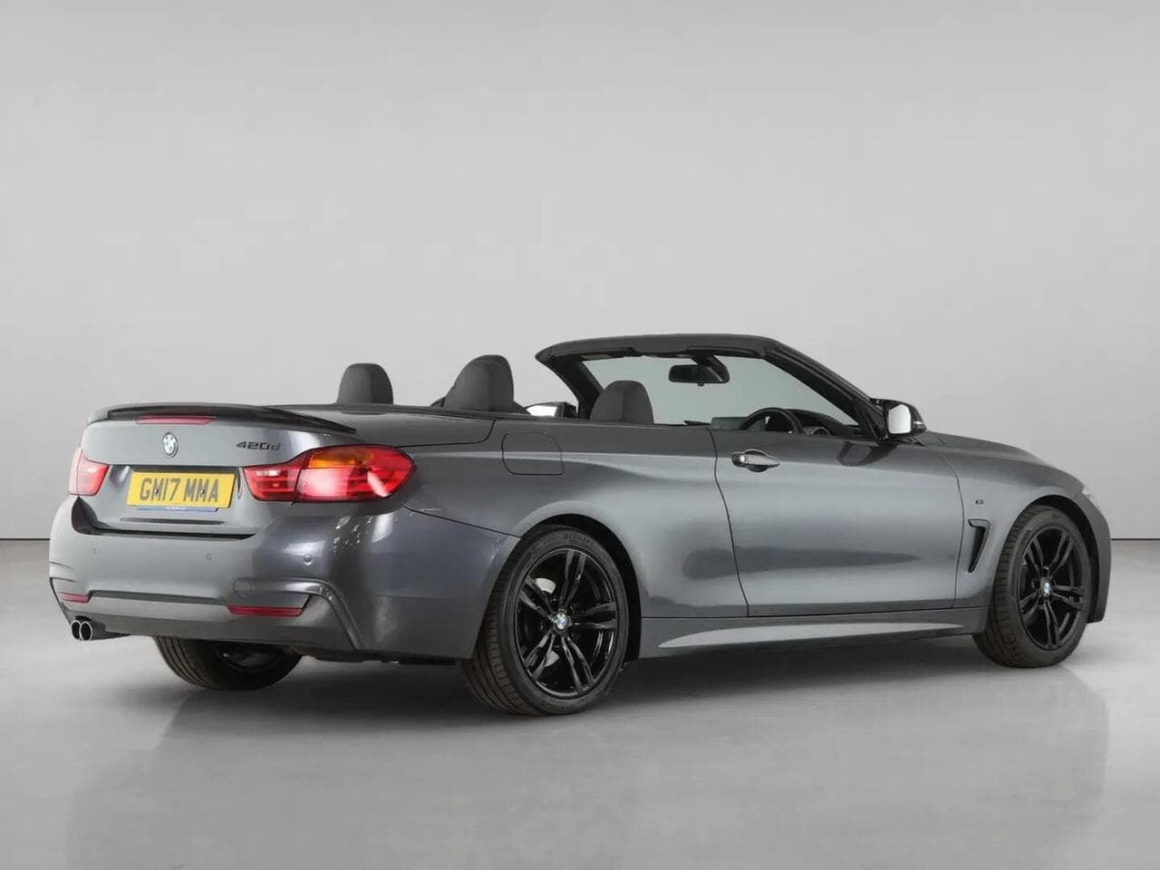 BMW 4 Series thumbnail Rear Right