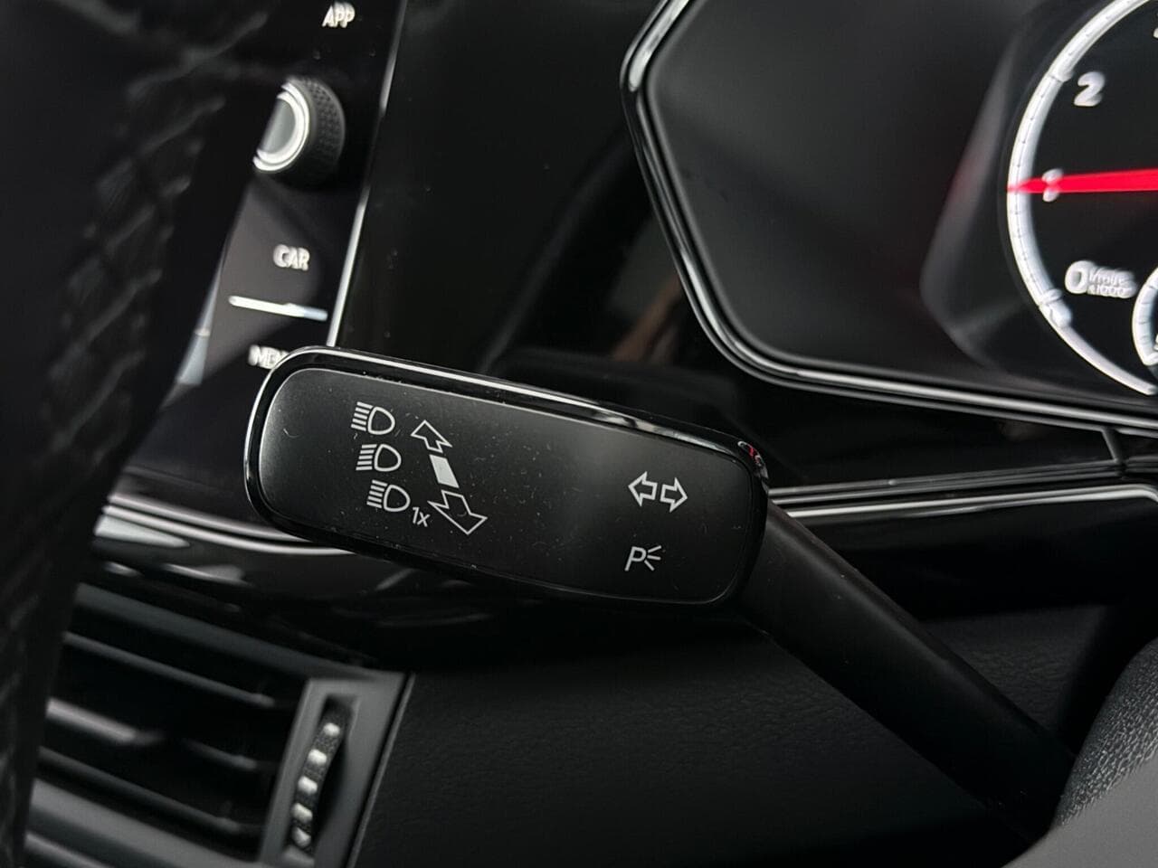 Volkswagen T-Cross thumbnail Misc Controls