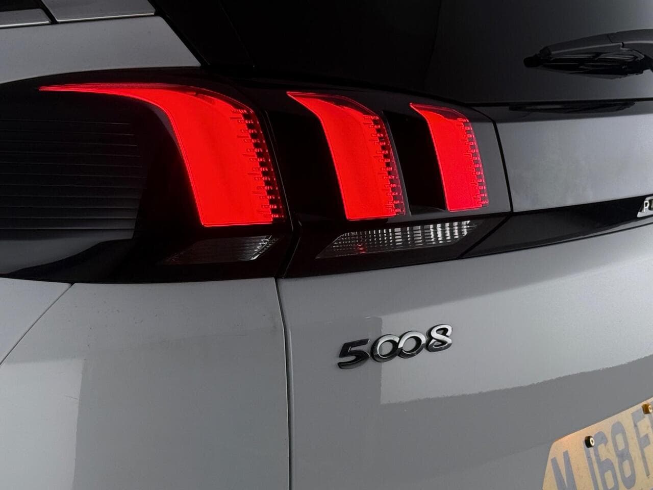 Peugeot 5008 thumbnail Lights Rear