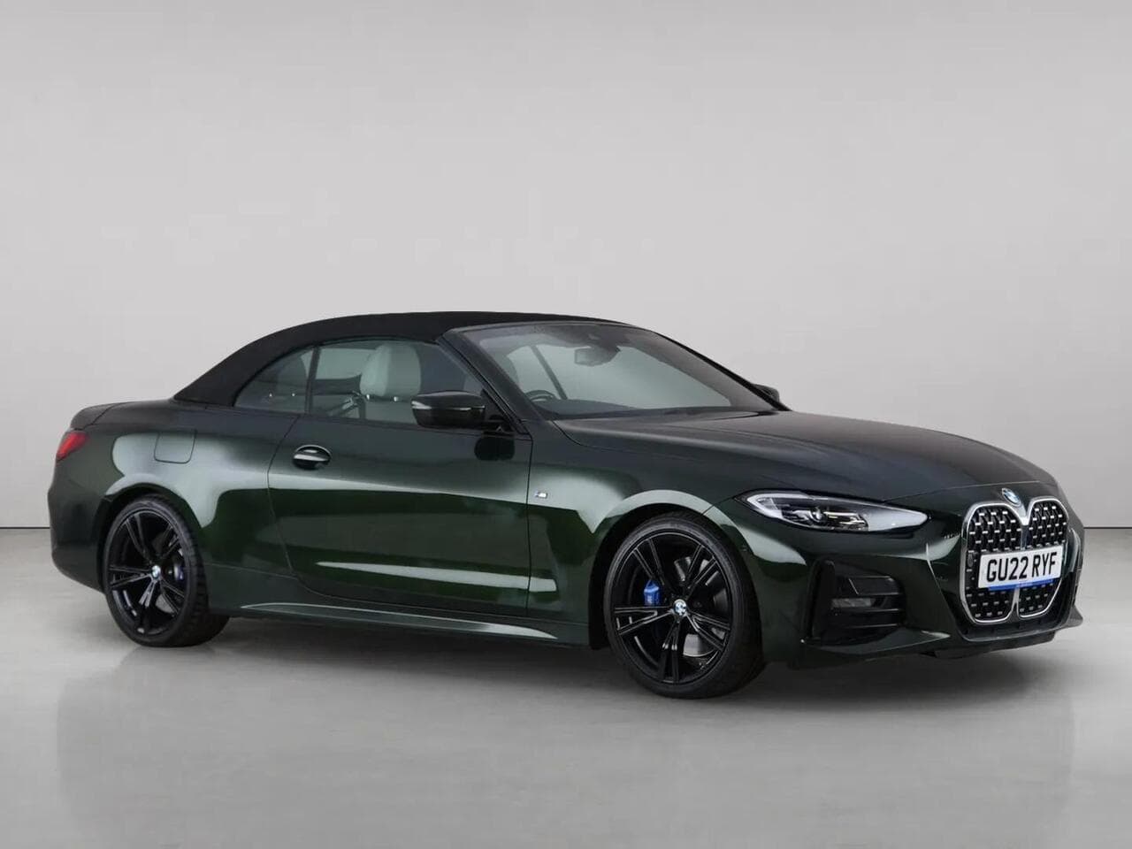 BMW 4 Series thumbnail Front Right