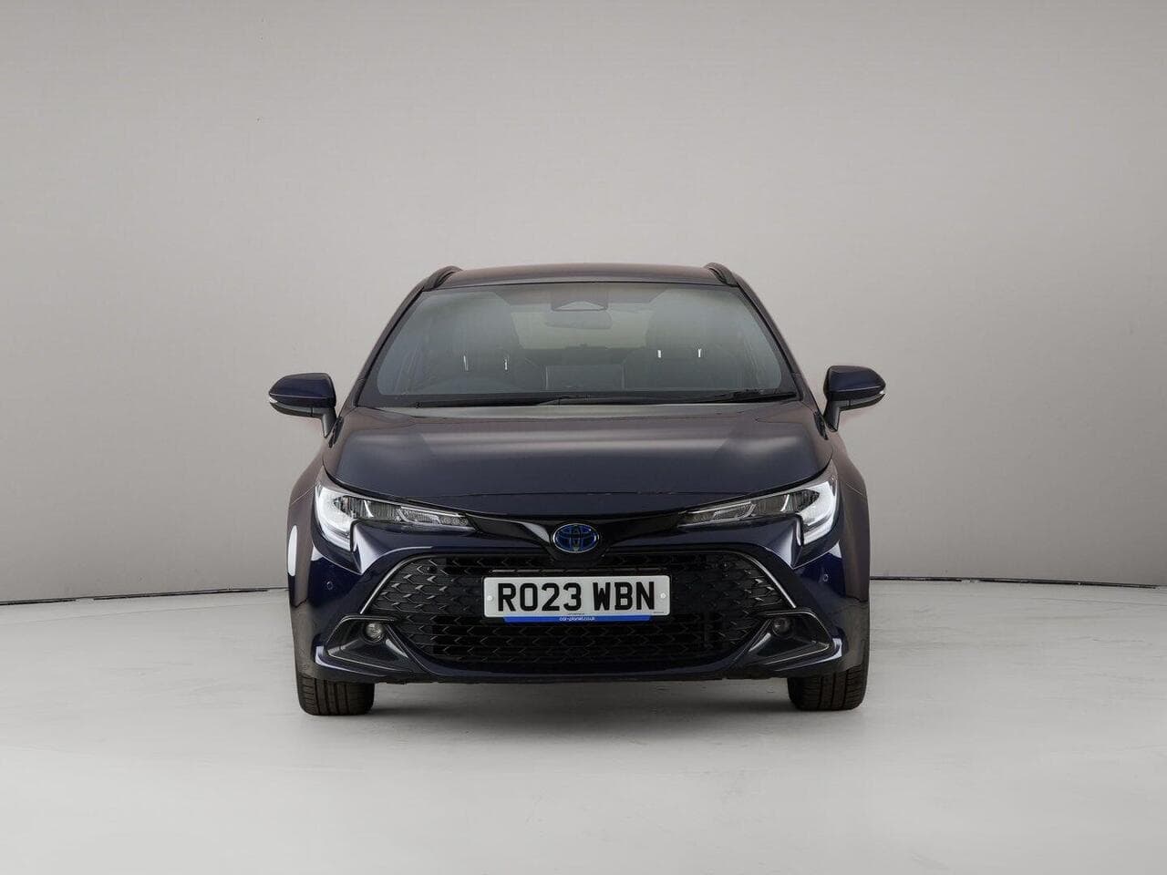 Toyota Corolla thumbnail Front