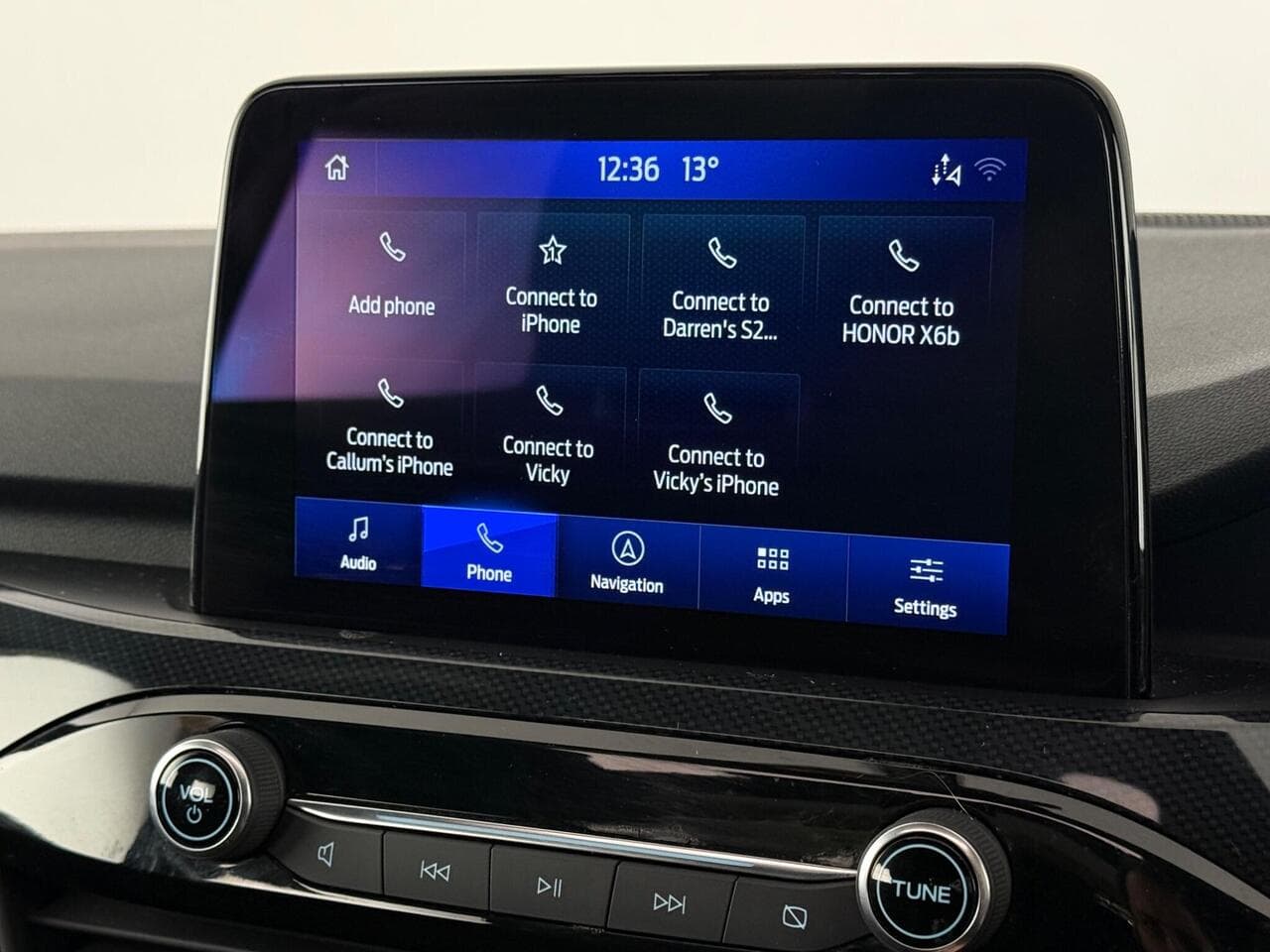 Ford Kuga thumbnail Infotainment System