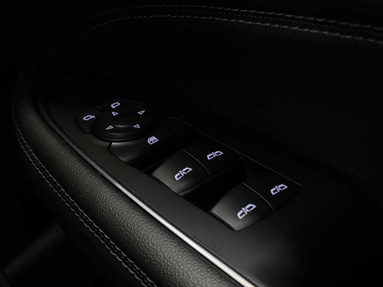 Vauxhall Insignia thumbnail Misc Controls