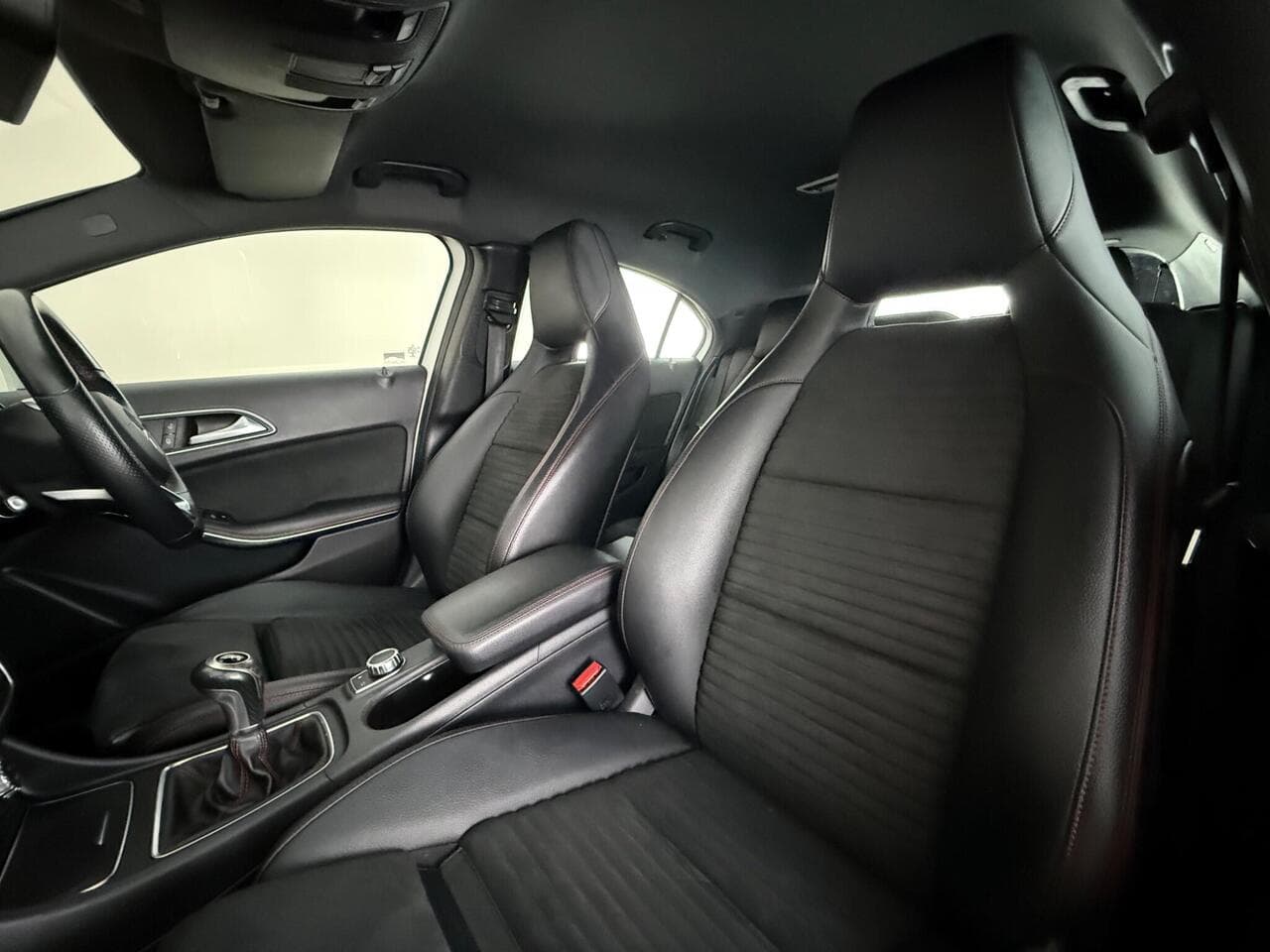 Mercedes-Benz A Class thumbnail Seat Front Passenger