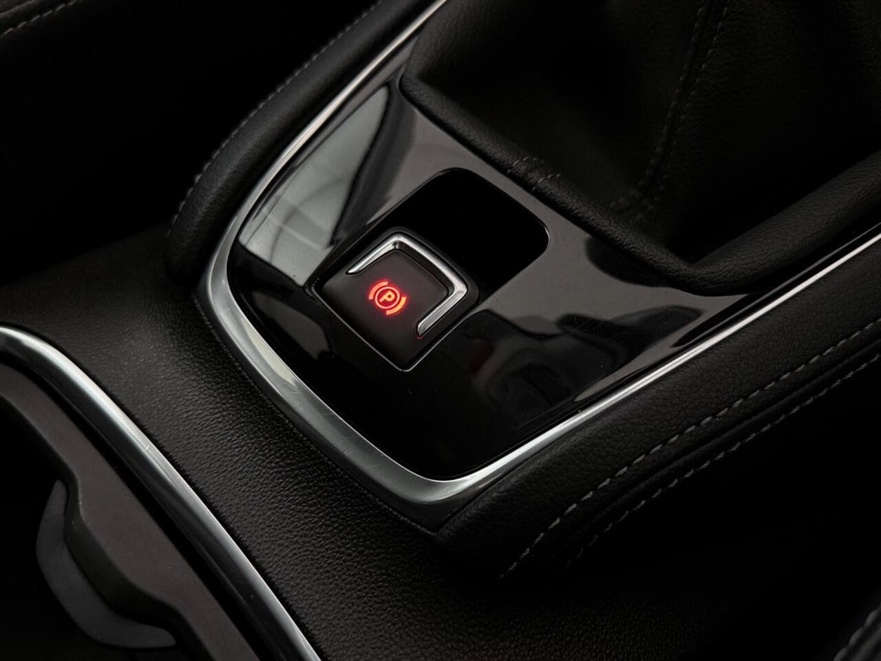 Vauxhall Grandland X thumbnail Interior Front