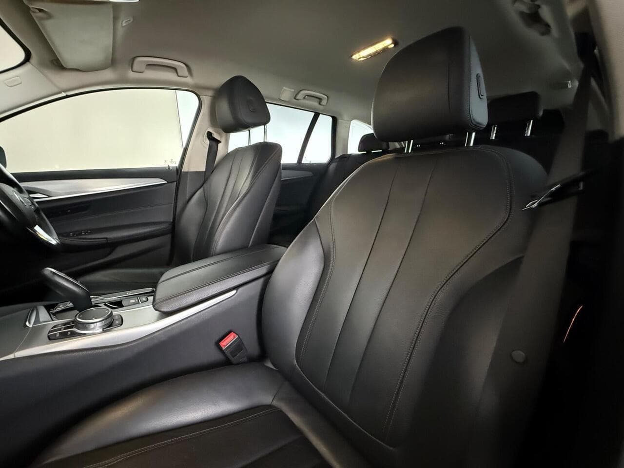 BMW 5 Series thumbnail Seat Front Passenger