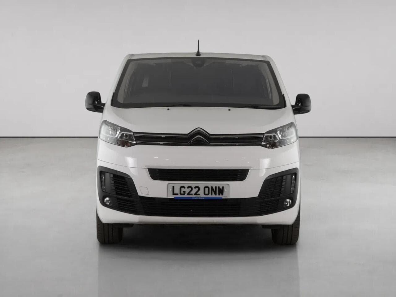 Citroen Dispatch thumbnail Front