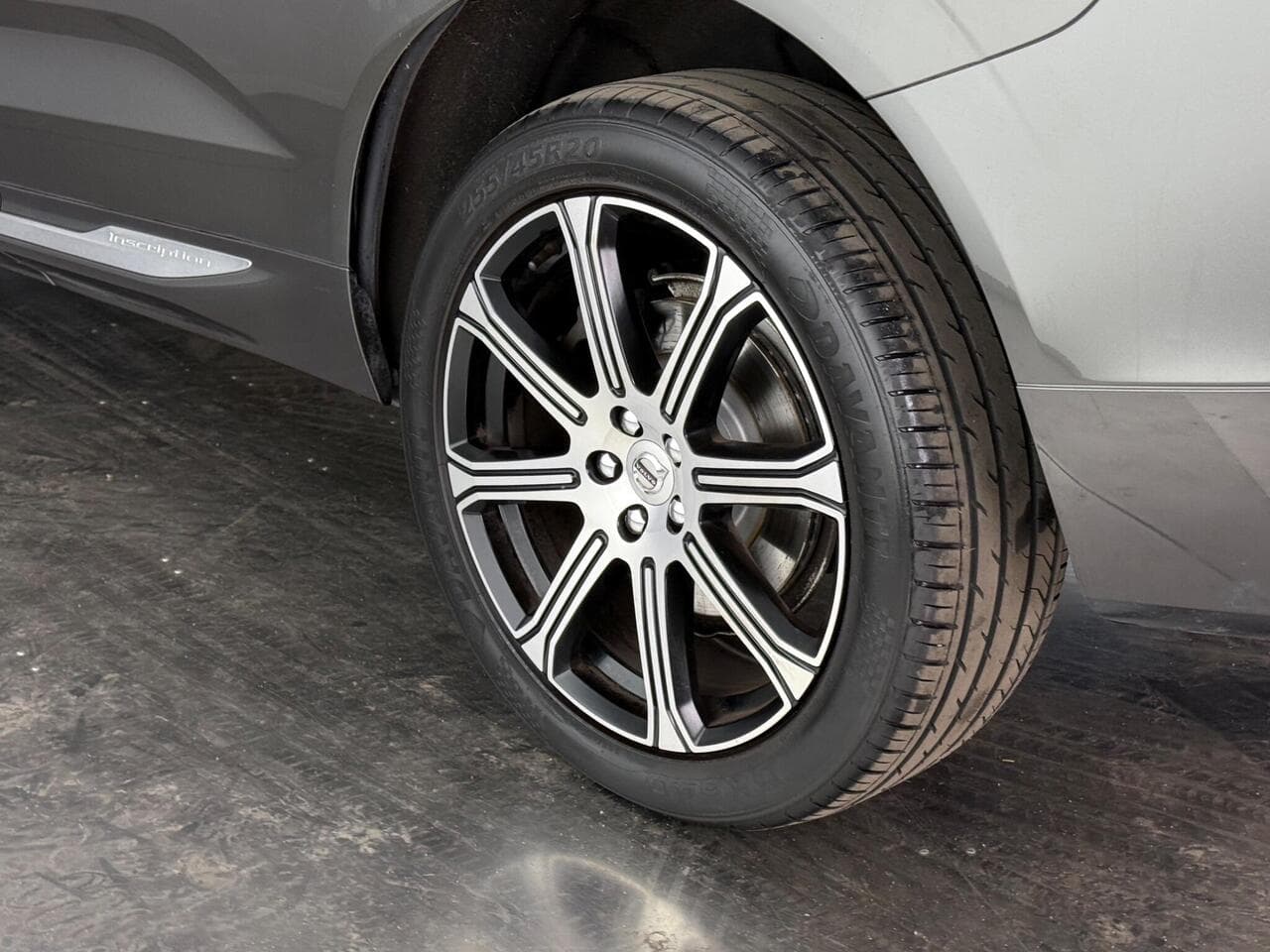 Volvo XC60 thumbnail Wheel