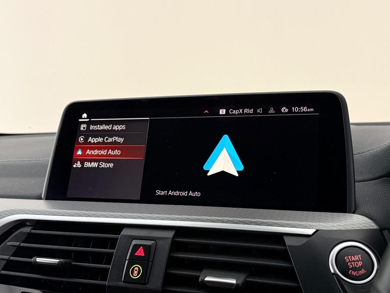 BMW X4 thumbnail Infotainment System