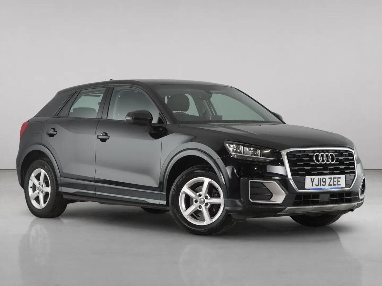 Audi Q2 - Audi Q2 1.0 TFSI 30 SE SUV 5dr Petrol Manual Euro 6 (s/s) (116 ps)