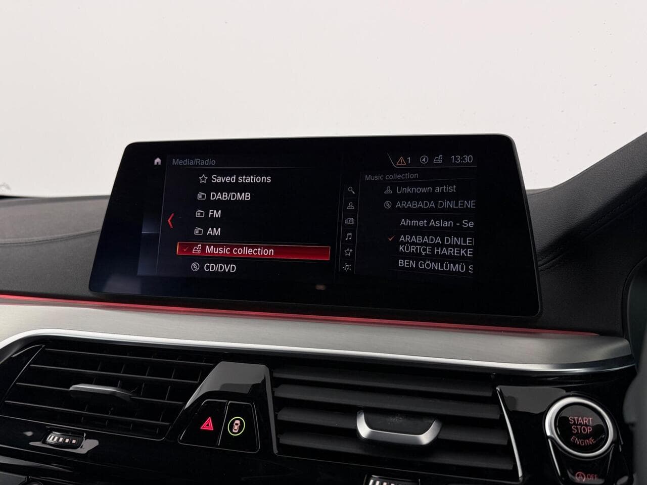 BMW 5 Series thumbnail Infotainment System