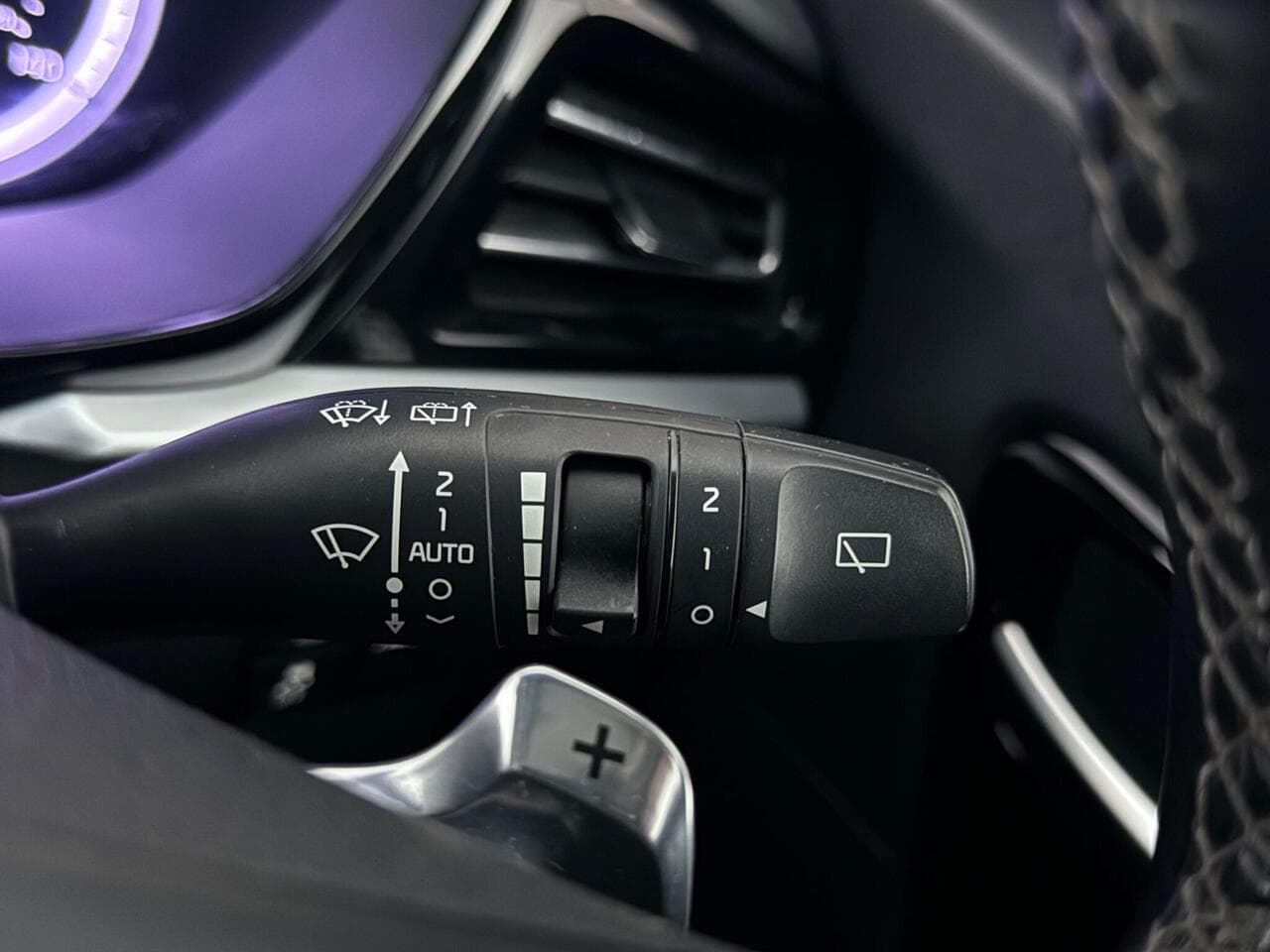 Kia Niro thumbnail Misc Controls