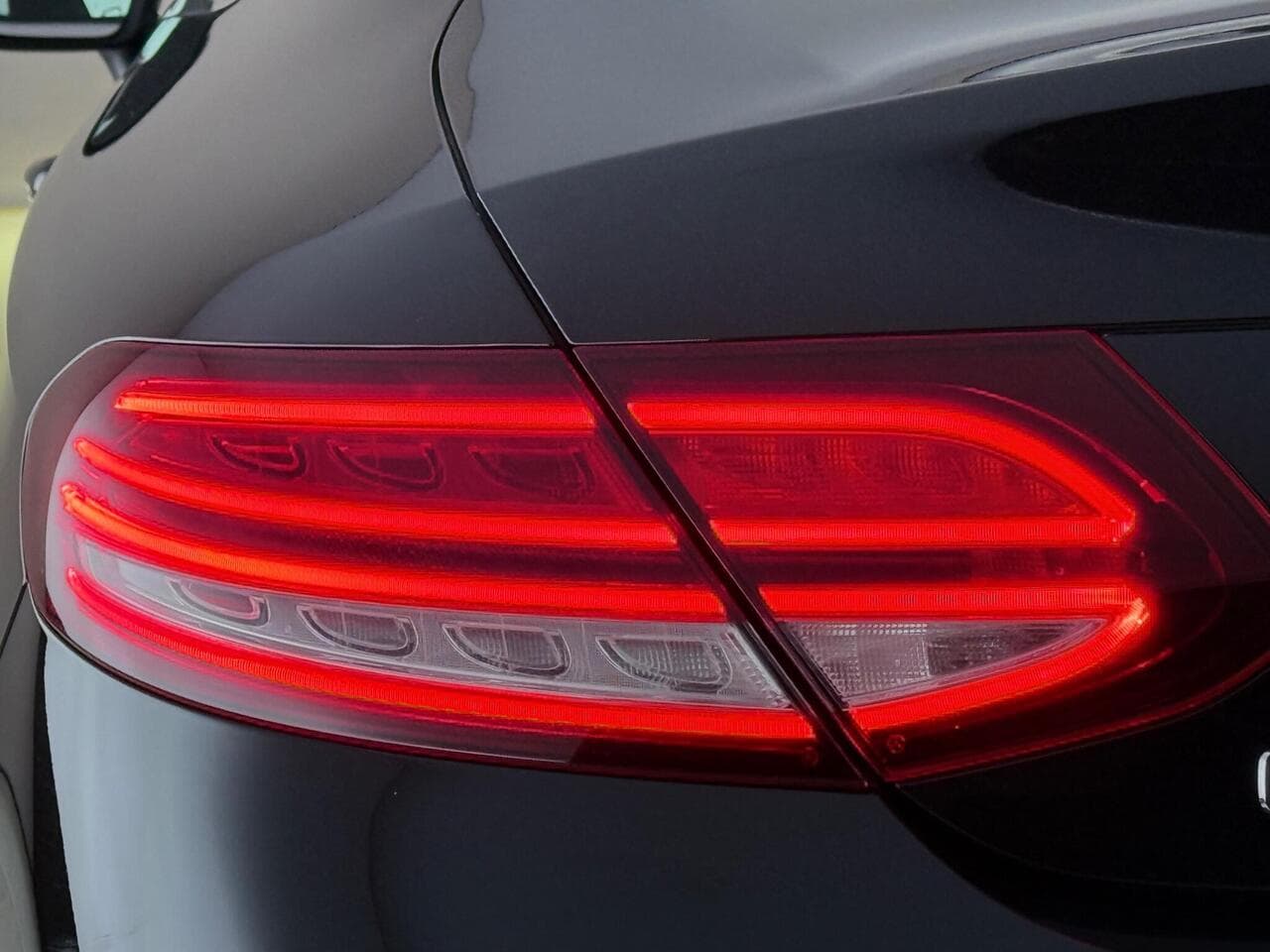 Mercedes-Benz C Class thumbnail Lights Rear