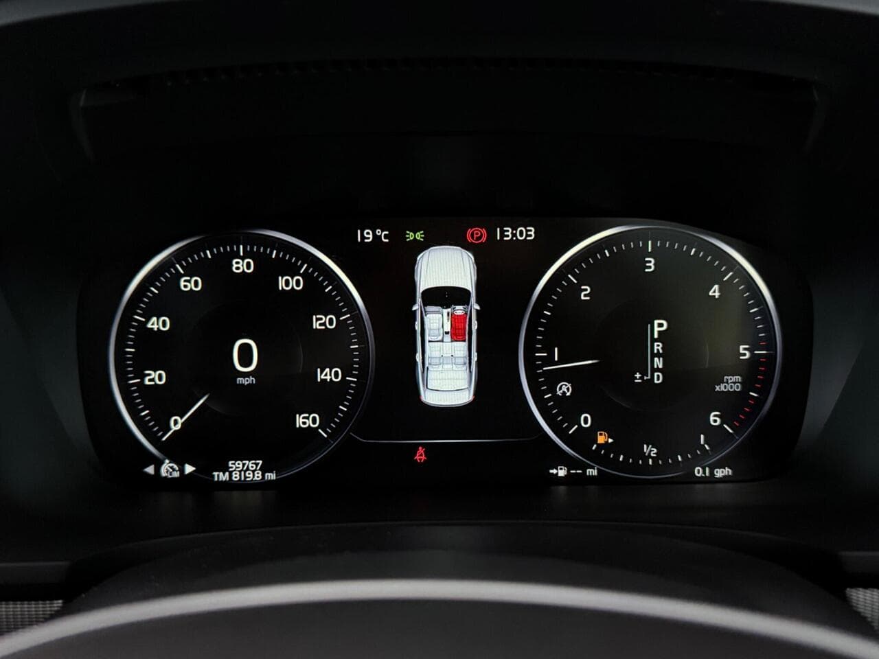Volvo S90 thumbnail Driver Instruments