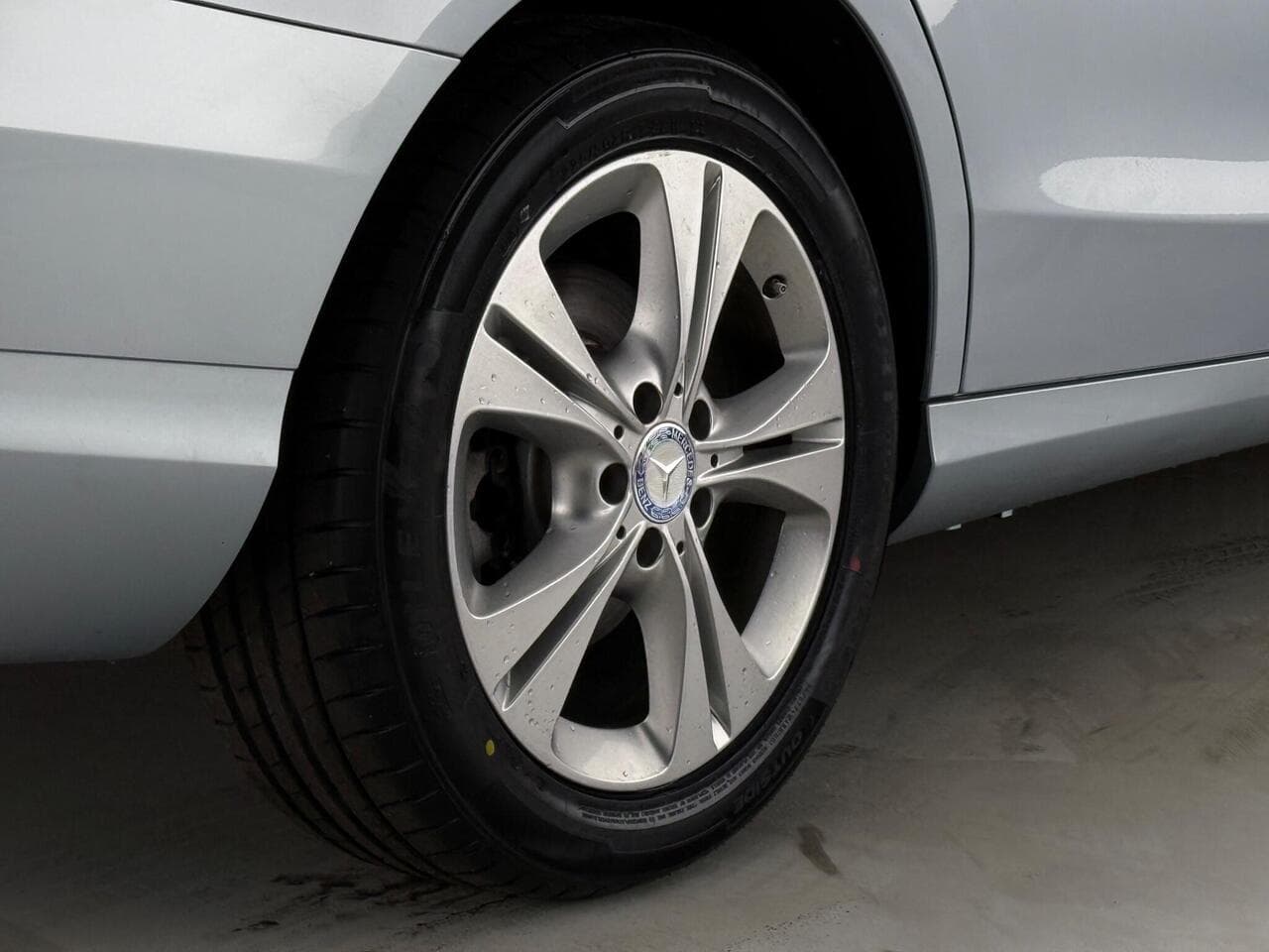 Mercedes-Benz C Class thumbnail Wheel