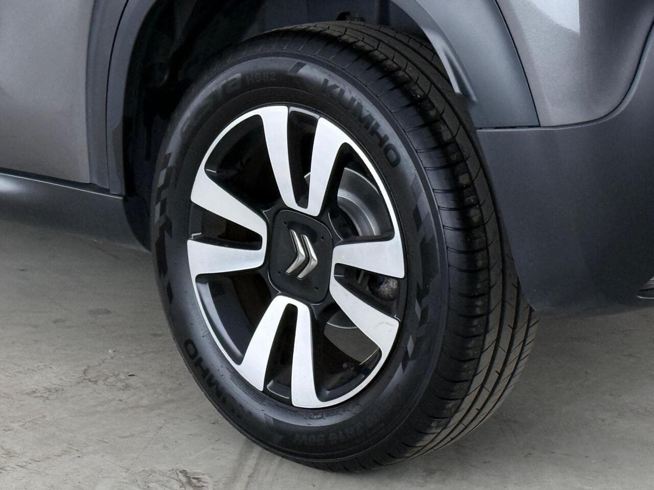 Citroen C3 Aircross thumbnail Wheel