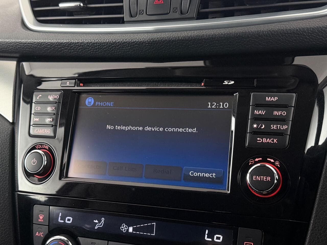 Nissan Qashqai thumbnail Infotainment System