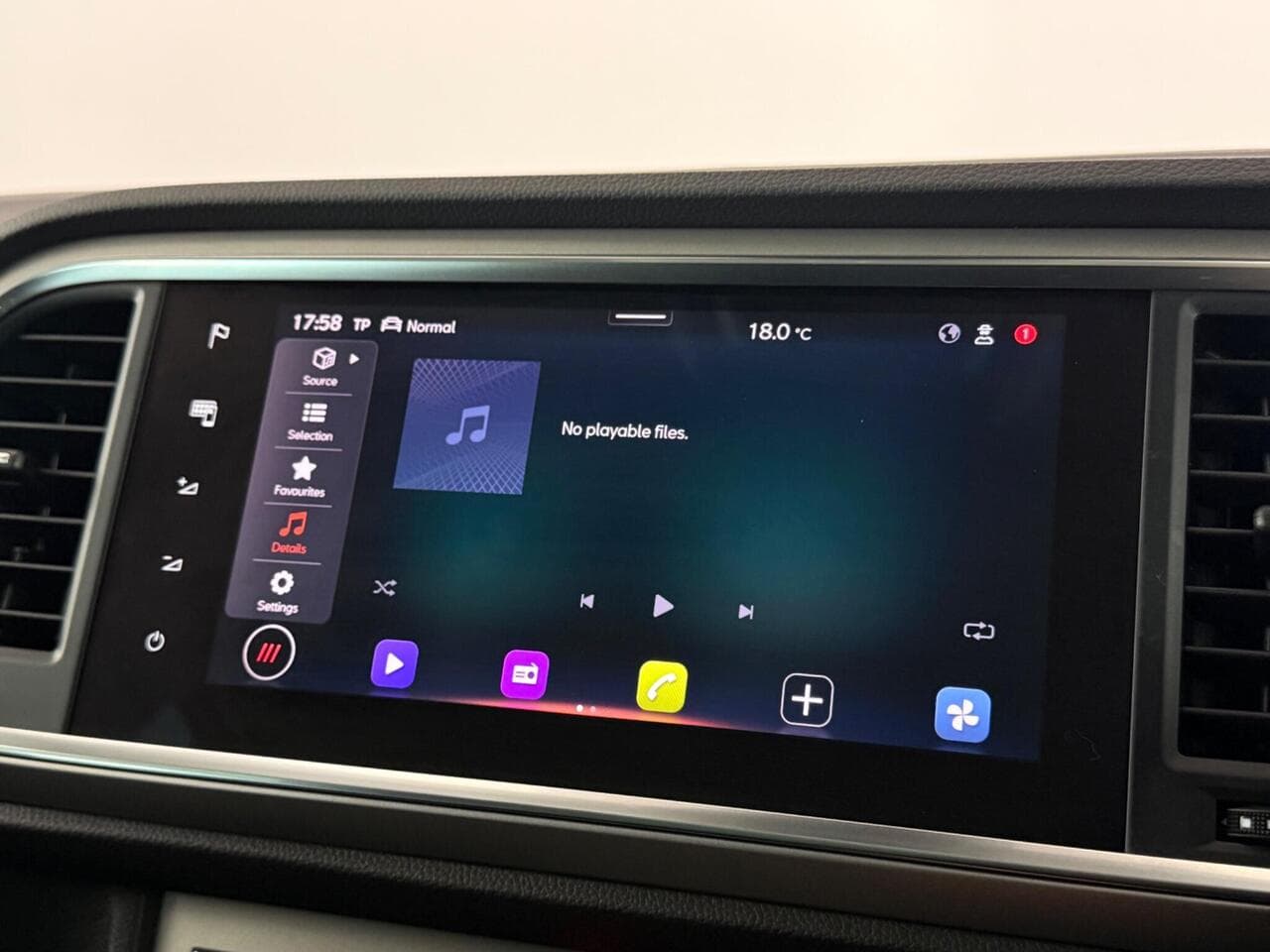 SEAT Ateca thumbnail Infotainment System