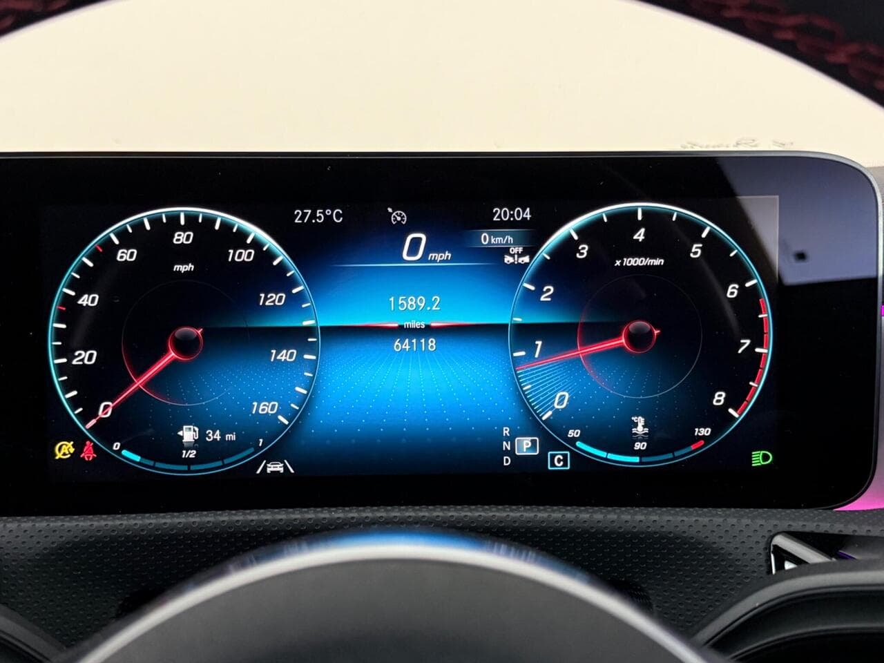 Mercedes-Benz CLA thumbnail Driver Instruments