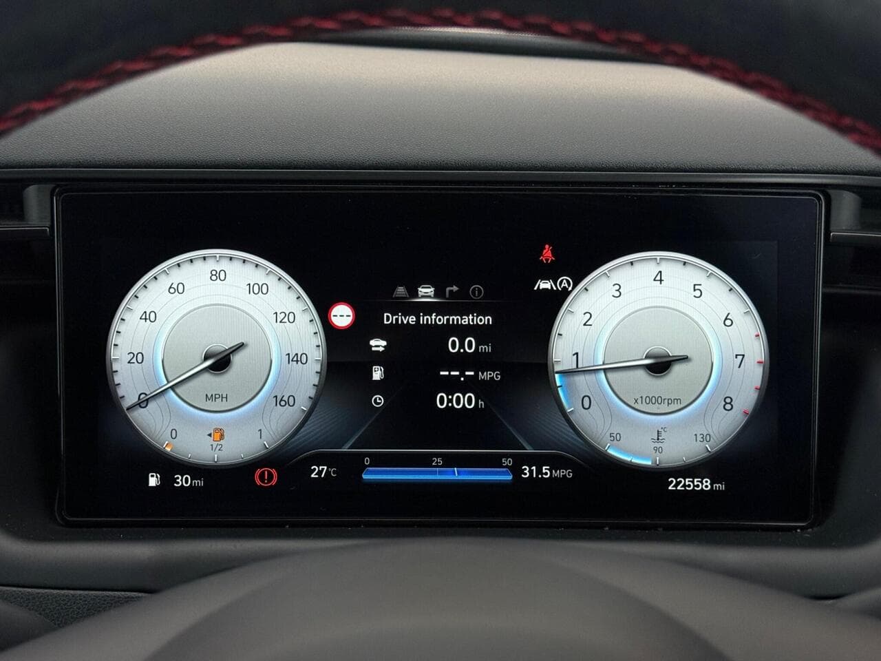 Hyundai TUCSON thumbnail Driver Instruments
