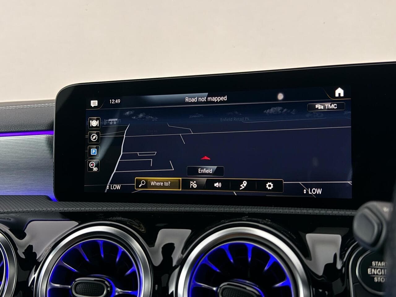 Mercedes-Benz A Class thumbnail Infotainment System