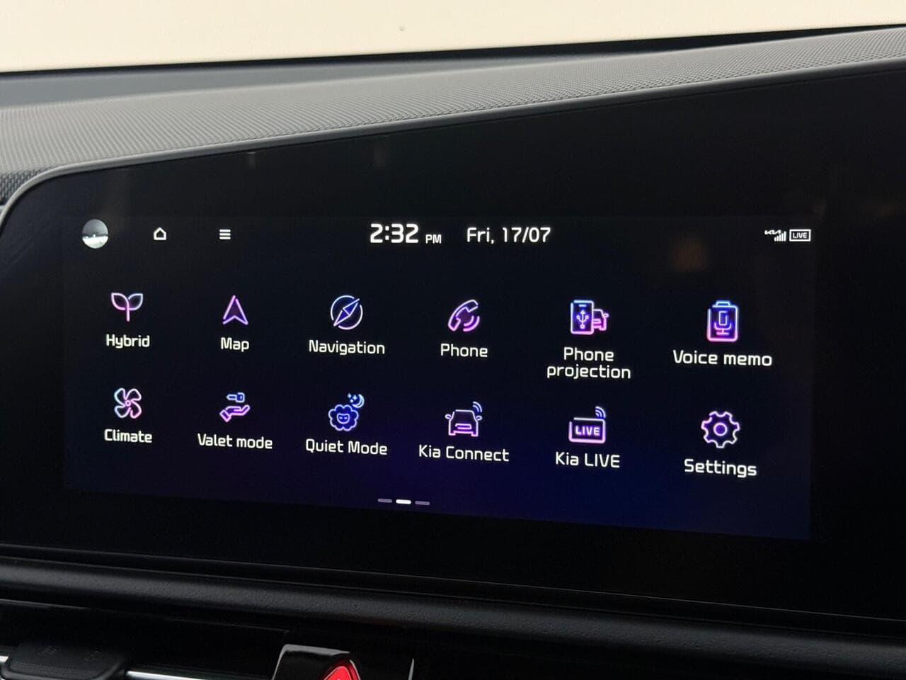 Kia Niro thumbnail Infotainment System