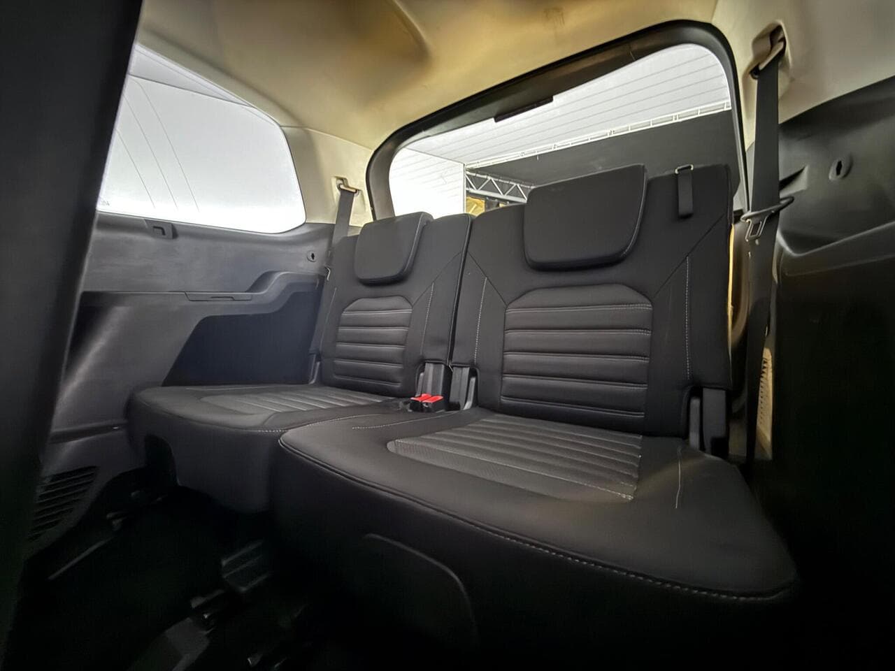 Ford Galaxy thumbnail Seats Rear