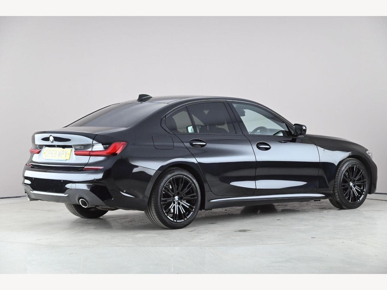 BMW 3 Series thumbnail Inconclusive