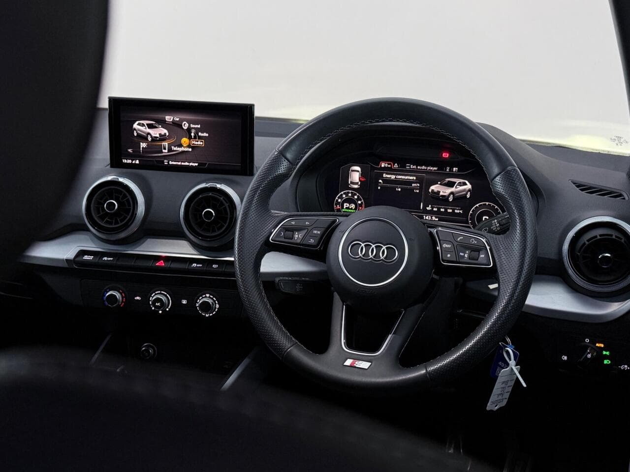 Audi Q2 thumbnail Inconclusive