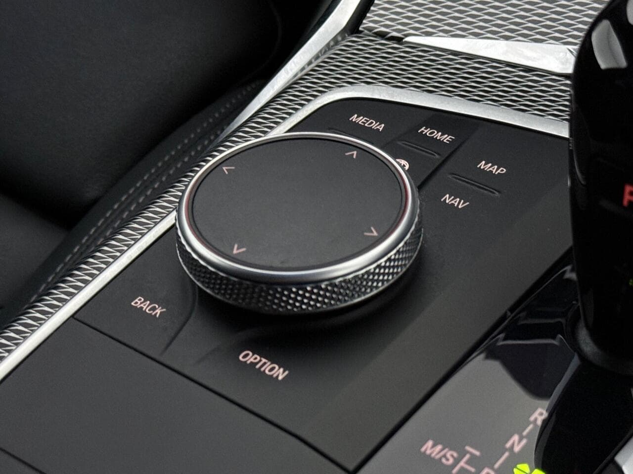 BMW 3 Series thumbnail Misc Controls