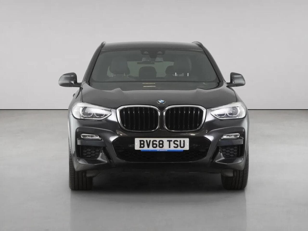 BMW X3 thumbnail Front