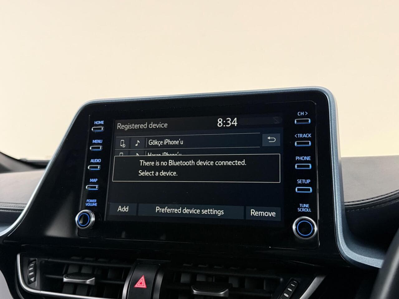 Toyota C-HR thumbnail Infotainment System