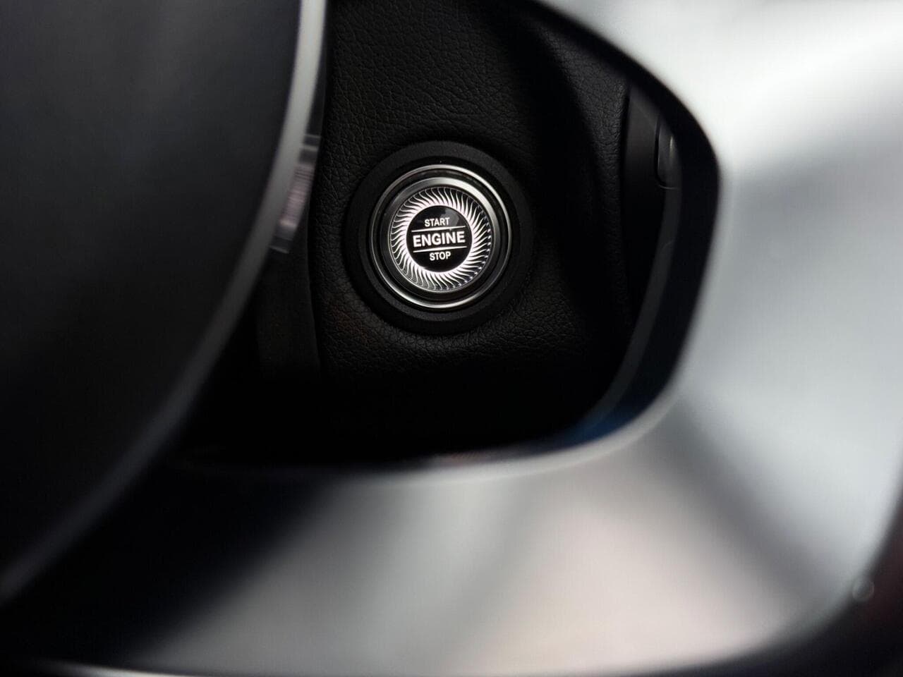 Mercedes-Benz C Class thumbnail Inconclusive