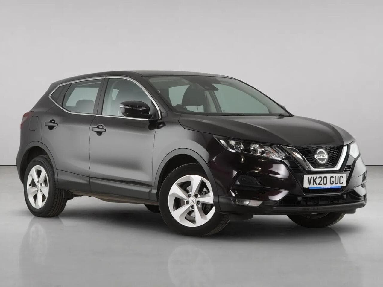 Nissan Qashqai - Nissan Qashqai 1.3 DIG-T Acenta Premium SUV 5dr Petrol Manual Euro 6 (s/s) (140 ps)