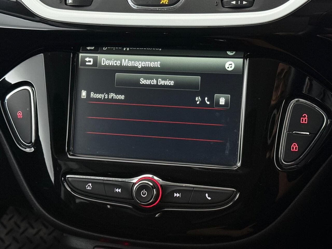 Vauxhall Corsa thumbnail Infotainment System