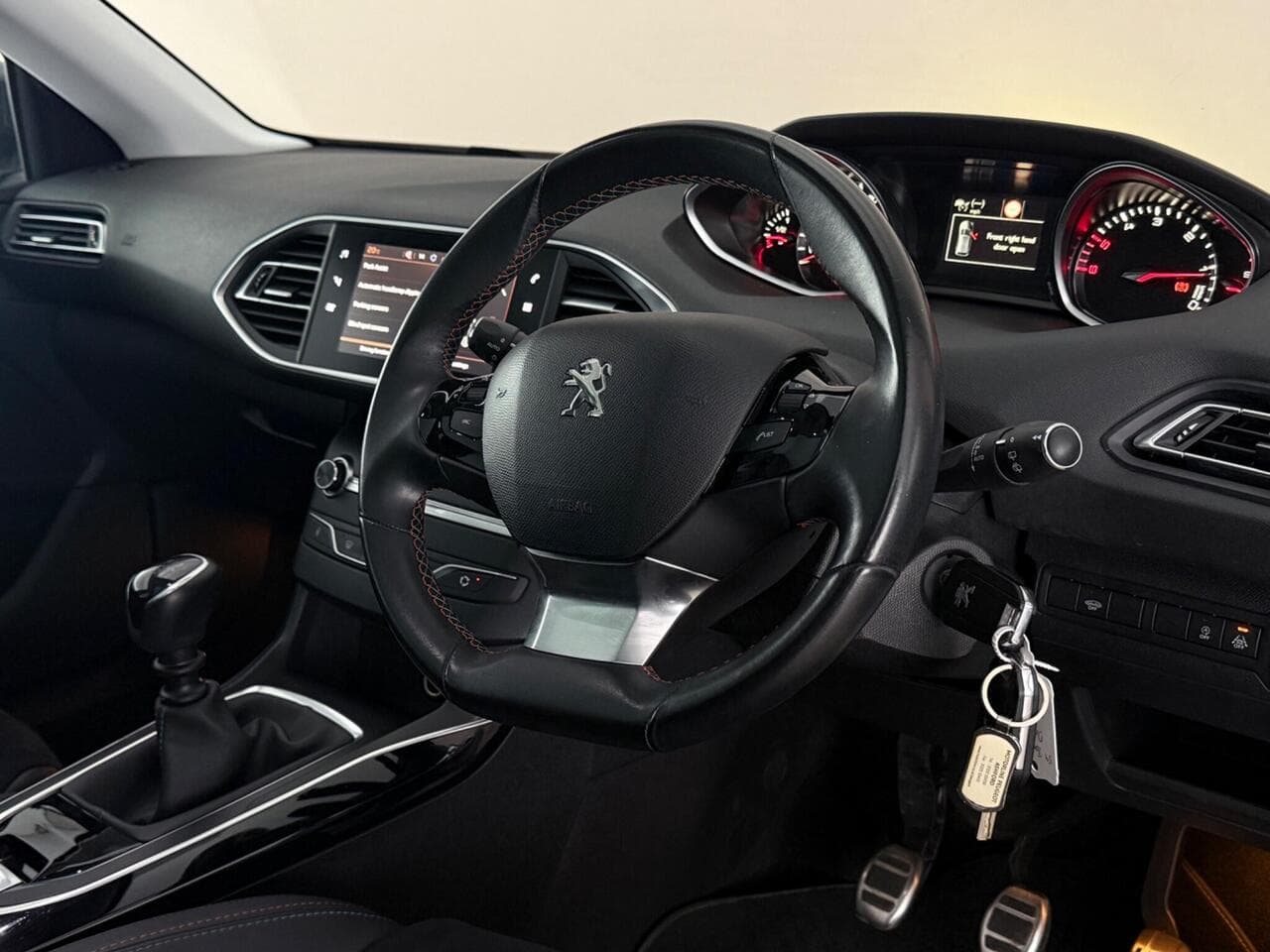 Peugeot 308 thumbnail Inconclusive